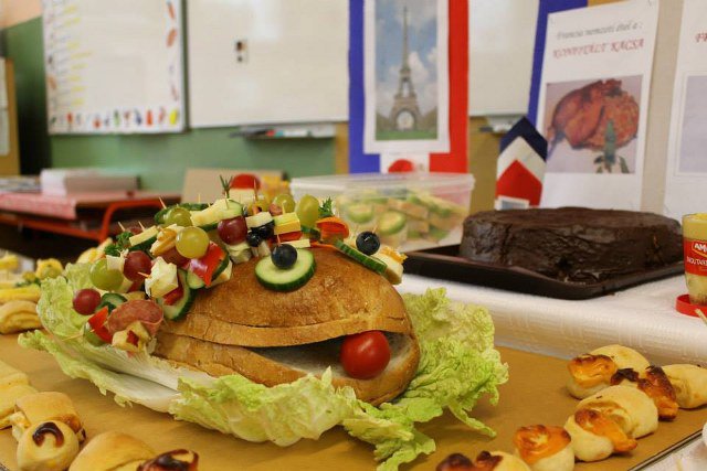 1383618_534398296643195_1180864806_n