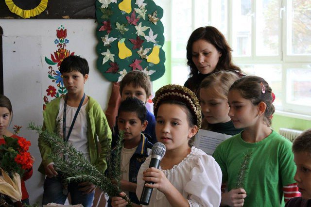 944586_534401139976244_29958073_n